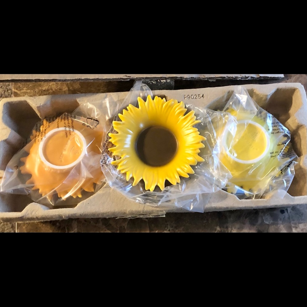 Partylite Sunflower Tealite Trio